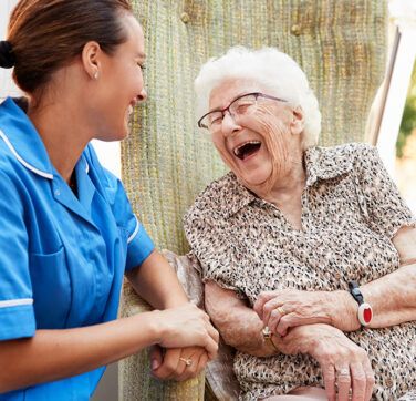 A Guide to Choosing a Nursing Home for Seniors