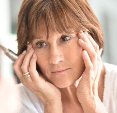 10 Easy Eye Makeup Tips for Mature Women