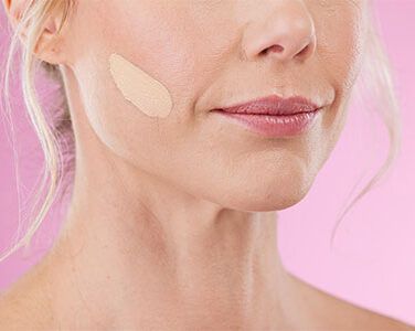 Discover the Best Foundation for Aging Skin Over 50