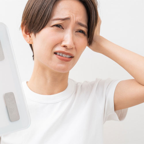 Women in stress due to weight change