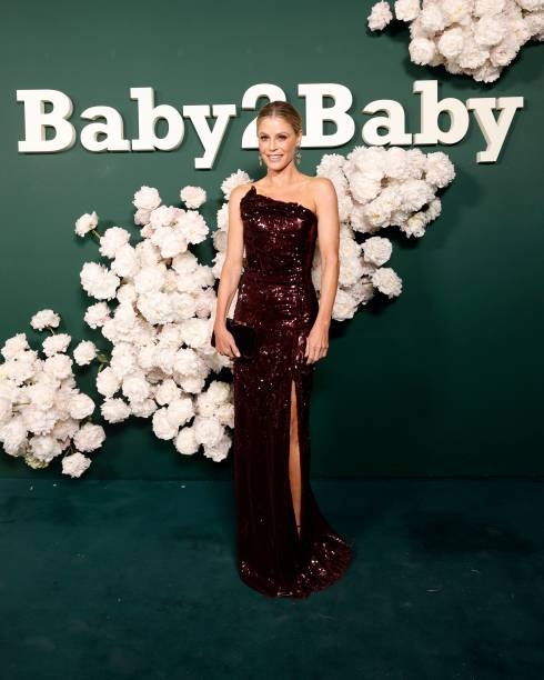 Julie Bowen at an award show