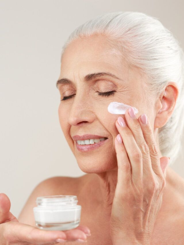 Finding the Best Moisturizer for Aging Skin?