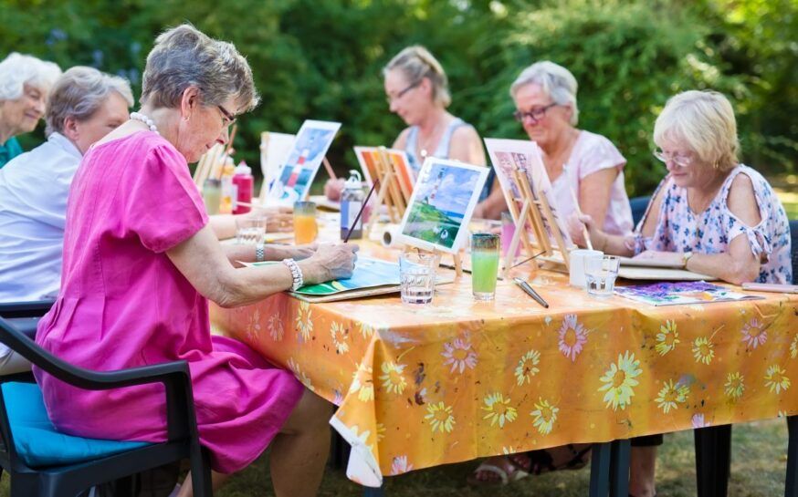 10 Outdoor Activities Nursing Home Residents Can Safely Enjoy