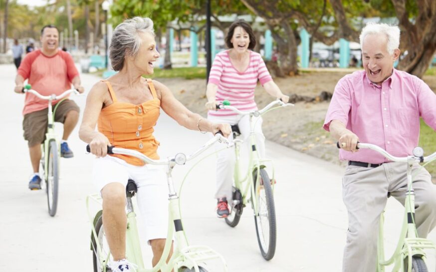 7 Entertaining Holiday and Seasonal Activities for Seniors