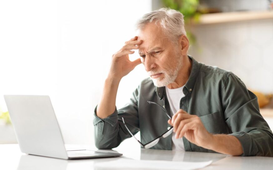 5 Common Online Scams Targeting Seniors and How to Avoid Them