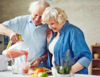 6 Delicious Smoothies That Help Your Skin Shine