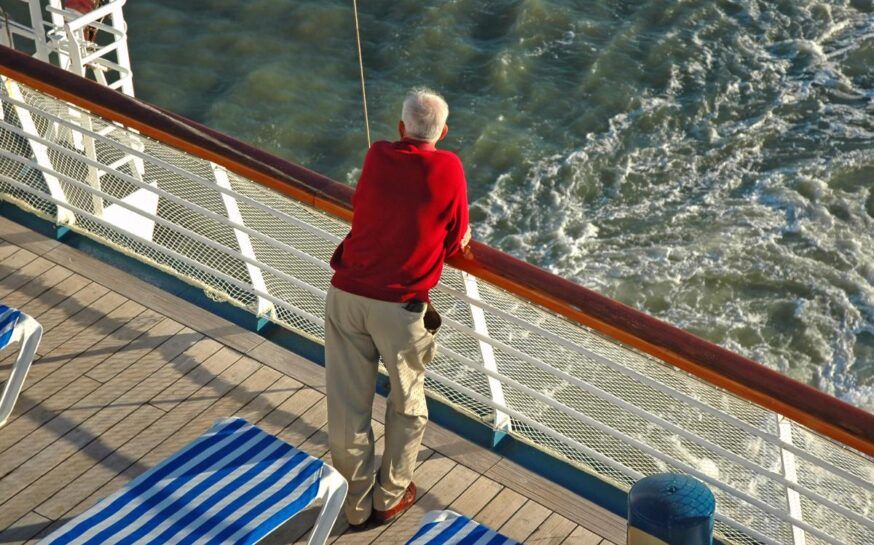 6 Popular Cruise Lines for Singles Over 60