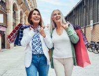 7 Relaxed Clothing Ideas for Casual Outings