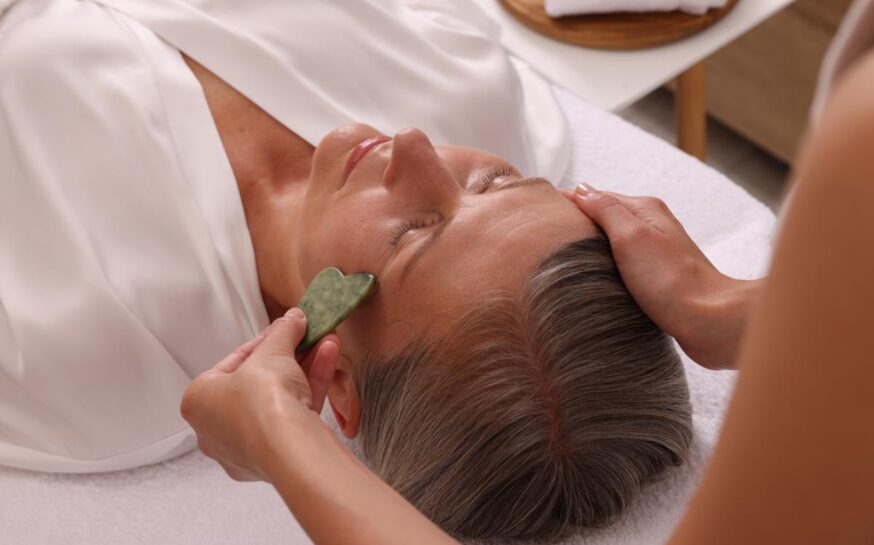 DIY Face Massagers – Benefits and Tips to Use