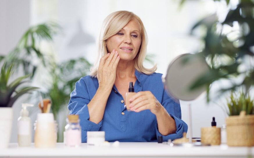 Lightweight Foundations for Mature Skin and Factors to Consider Before Buying