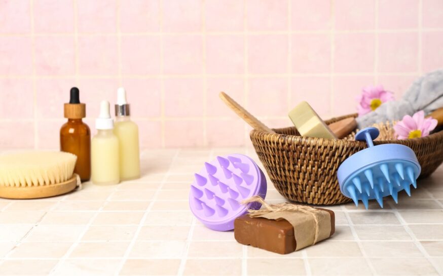 Scalp Massage Tools – Types, Top Choices, and Benefits