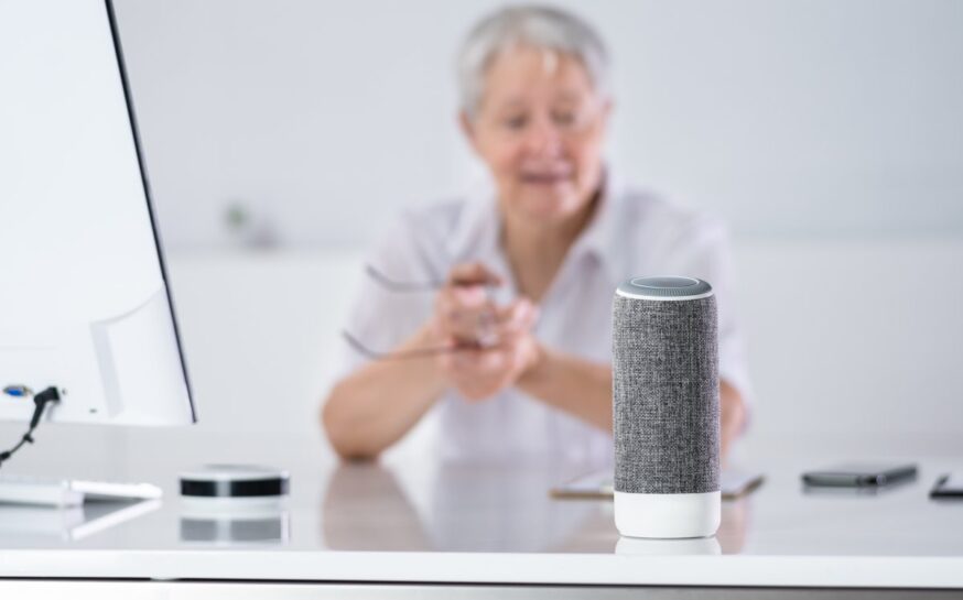Senior-Friendly AI Assistants for Everyday Tasks
