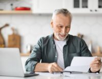 5 Networking Tips for Seniors Looking for Jobs