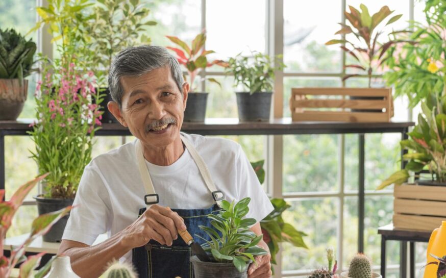 Clever and Easy Gardening Ideas for Seniors With Limited Mobility