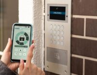 Popular Mobile Apps to Monitor Home Security Systems